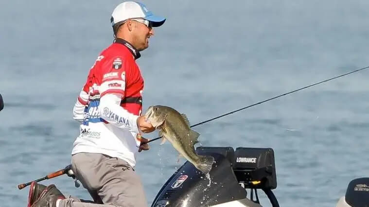 How Fast Do You Reel A Spinnerbait