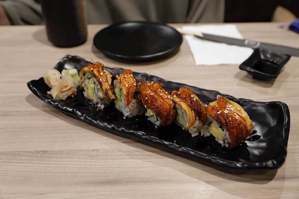 unagi sushi roll